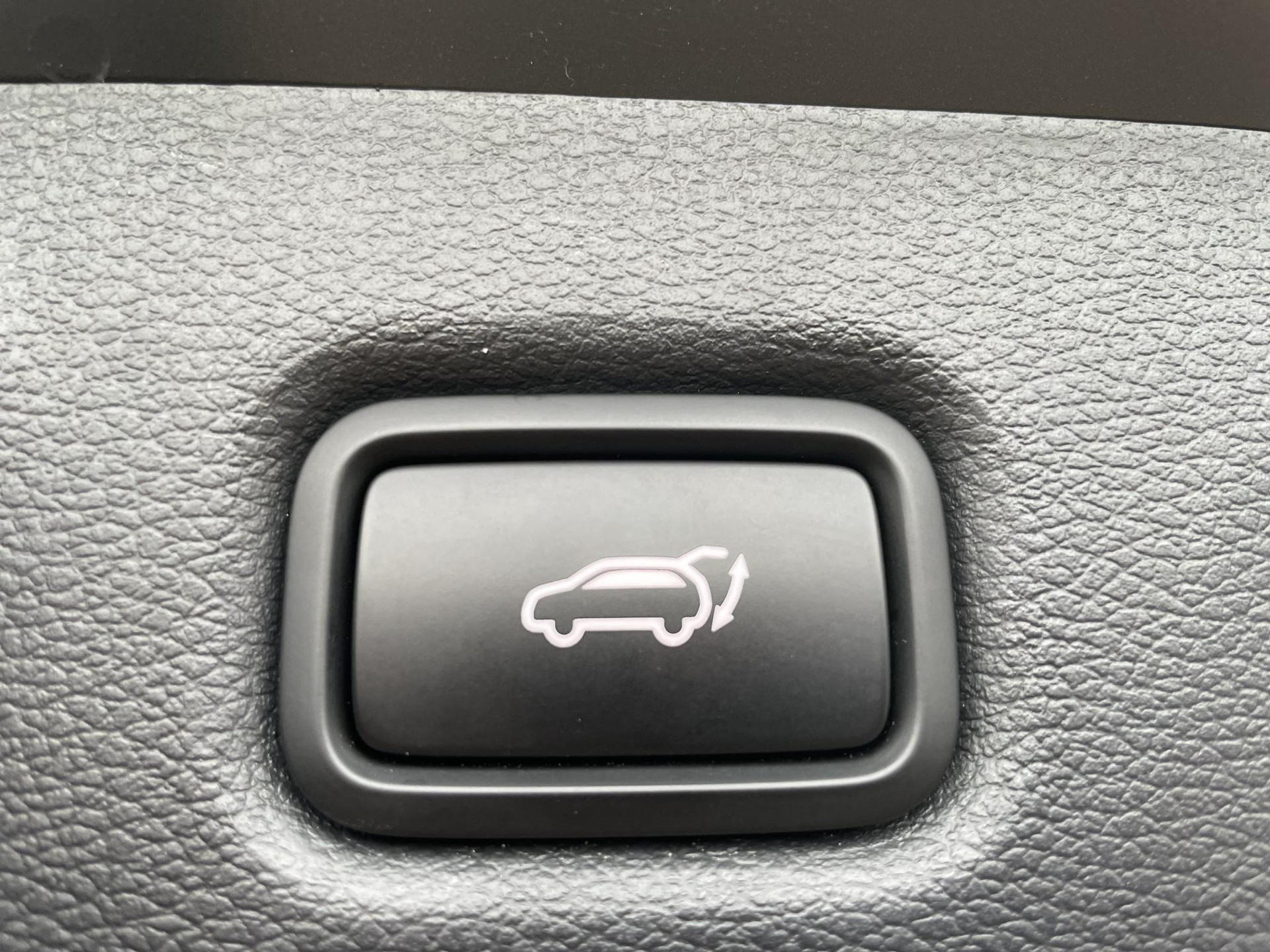 43723782-35.jpg