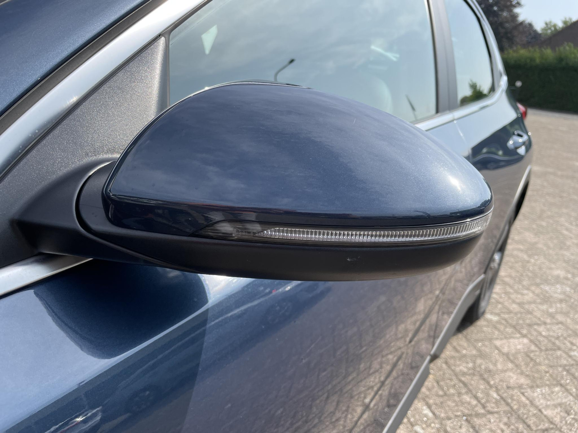 46979523-33.jpg